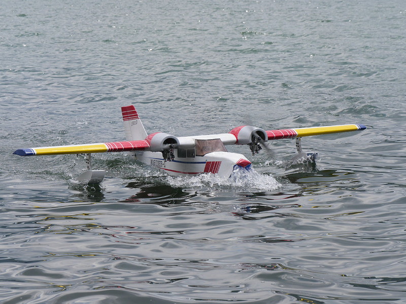 6月18日 伊勢原RC／LOWGUNS 水上機飛行会